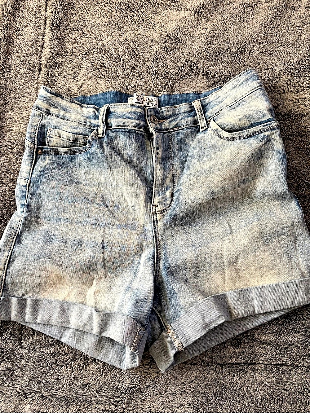 Wax Jean Cuffed Denim Shorts in Blue Size 1X Like New